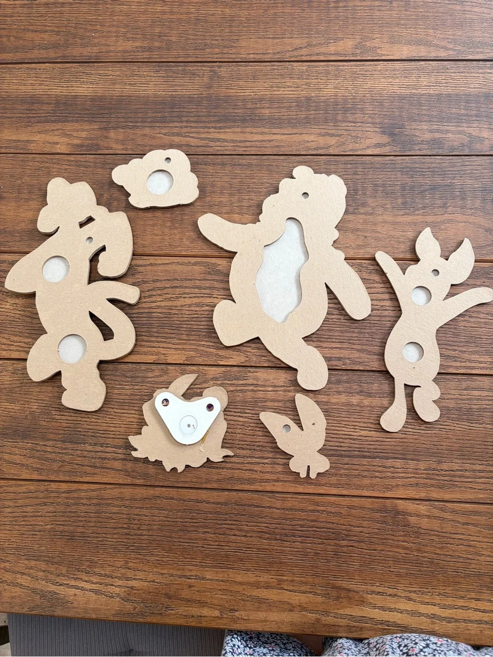 Vintage Disney Winnie the Pooh Pressboard Decor